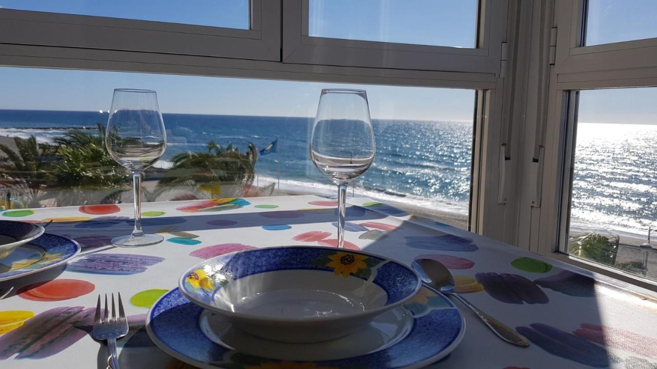 Beachfront 82 Torrox Esterno foto